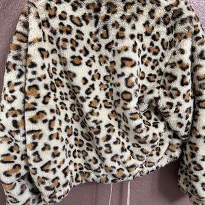 Victoria secret pink leopard faux fur jacket small